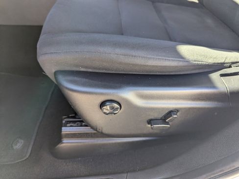 Used 2021 Dodge Durango SXT image 12