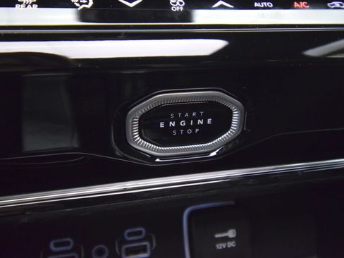 New 2026 Jeep Grand Cherokee L 4WD image 22