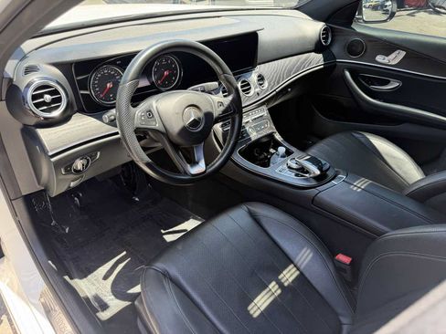 Used 2018 Mercedes-Benz E 300 w/ AMG Line Exterior image 10