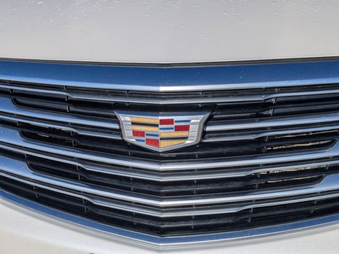 Used 2019 Cadillac XT5 Luxury image 9