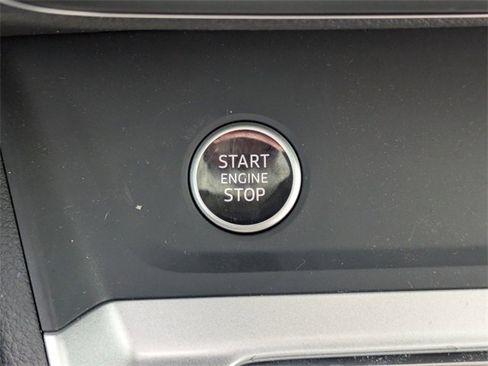 Used 2024 Audi Q3 2.0T Premium Plus image 30