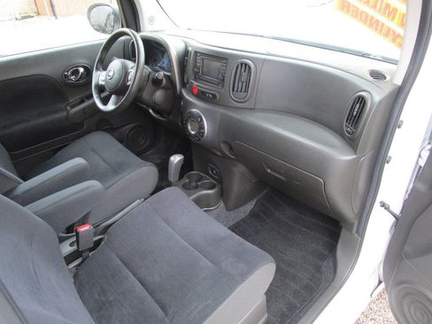 Used 2014 Nissan Cube 1.8 SL w/ SL Preferred Package FWD image 20