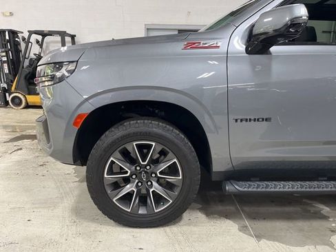 Used 2021 Chevrolet Tahoe Z71 w/ Z71 Signature Package AWD/4WD image 9