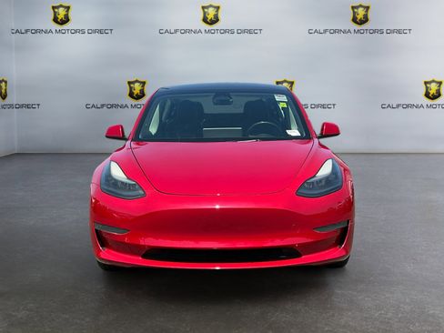 Used 2023 Tesla Model 3 Standard Range RWD image 2