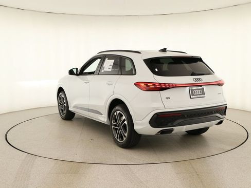 New 2026 Audi Q5 2.0T AWD/4WD image 4