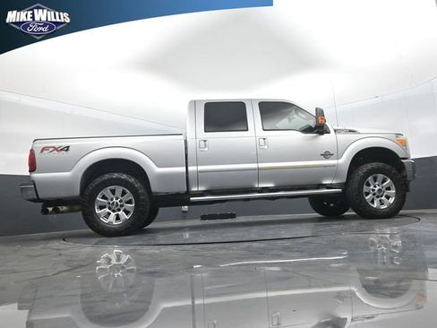 Used 2015 Ford F250 Lariat w/ Lariat Interior Package image 24