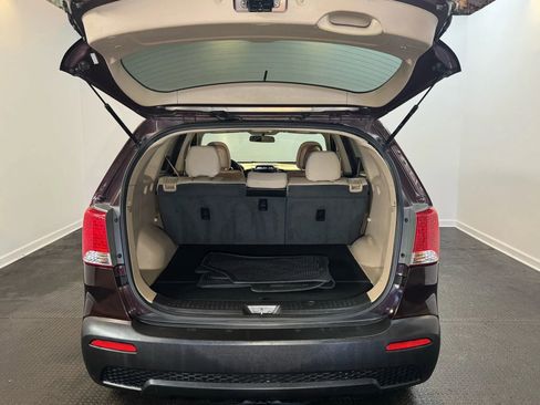Used 2012 Kia Sorento LX image 27