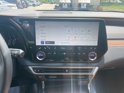 Used 2023 Lexus RX 350 Premium FWD image 12