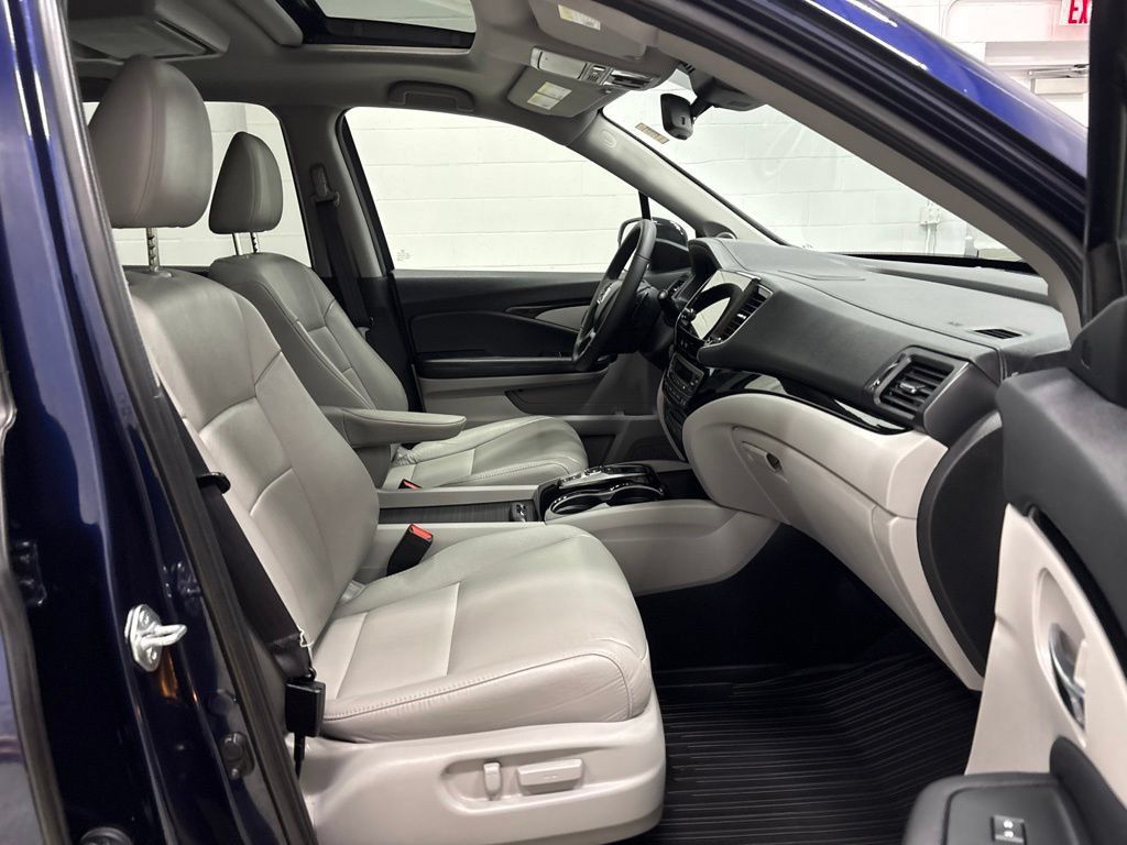 Used 2022 Honda Pilot Touring image 34