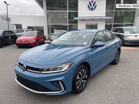 Certified 2025 Volkswagen Jetta S image 1