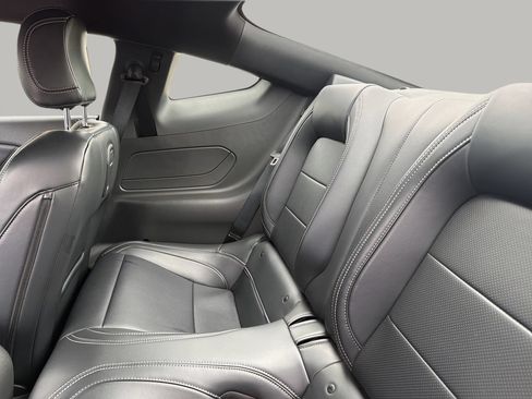 Used 2025 Ford Mustang GT Premium RWD image 16
