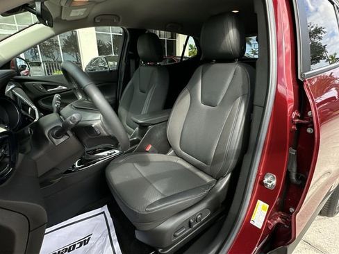 Certified 2022 Buick Encore GX Select image 19