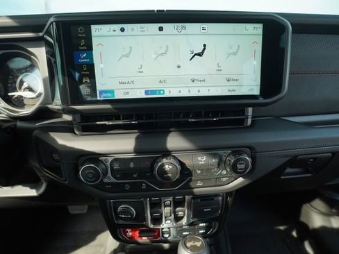 New 2026 Jeep Wrangler Unlimited Rubicon AWD/4WD image 27