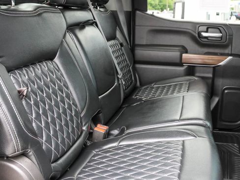 Used 2019 Chevrolet Silverado 1500 RST w/ All-Star Edition AWD/4WD image 16