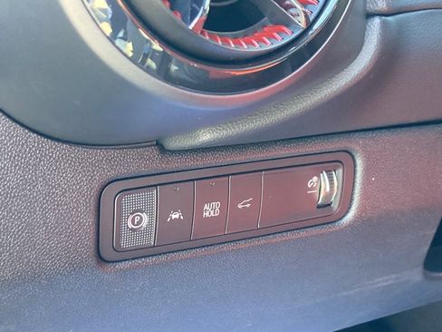 New 2025 Chevrolet Equinox EV RS w/ Convenience Package II image 20