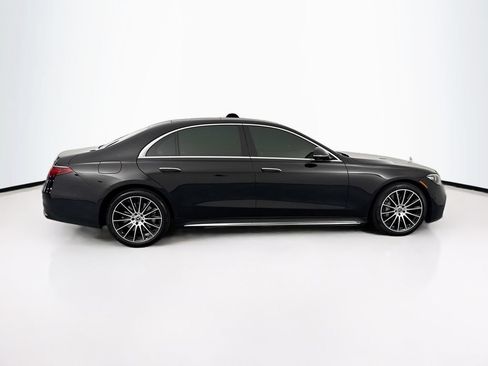 Used 2023 Mercedes-Benz S 580 4MATIC Sedan image 4