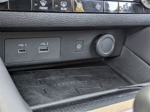 Used 2024 Mitsubishi Outlander SE Black Edition image 25