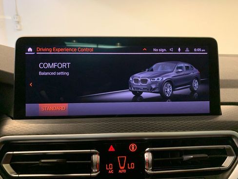 Used 2024 BMW X4 xDrive30i w/ Premium Package AWD/4WD image 30