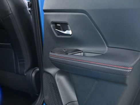Certified 2025 Nissan Kicks SR AWD/4WD image 33