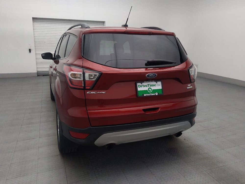 Used 2018 Ford Escape SE FWD image 6