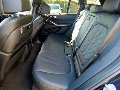 Used 2024 BMW X5 M60i w/ Executive Package image 27