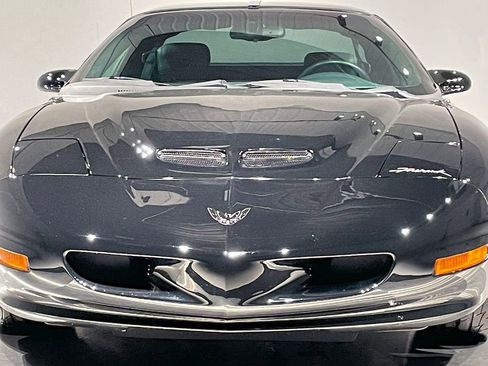 Used 1994 Pontiac Firebird Coupe image 15