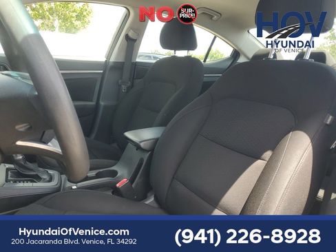 Used 2020 Hyundai Elantra SEL w/ Cargo Package (C1) FWD image 19