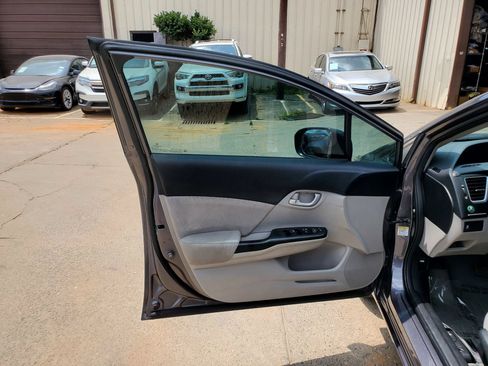 Used 2014 Honda Civic LX image 21