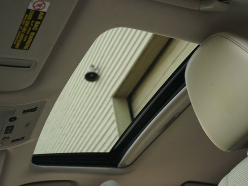 Used 2014 Lexus IS 350 image 12