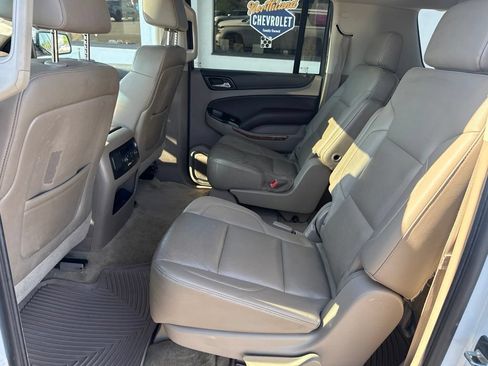 Used 2015 Chevrolet Suburban LTZ AWD/4WD image 33