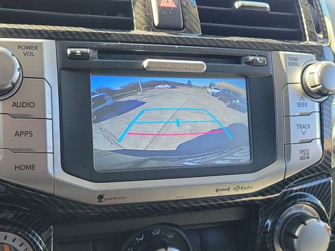 Used 2018 Toyota 4Runner SR5 image 21