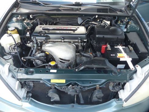Used 2006 Toyota Camry XLE FWD image 25