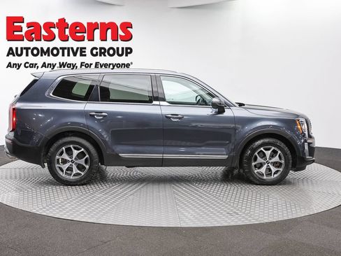 Used 2022 Kia Telluride EX AWD/4WD image 4