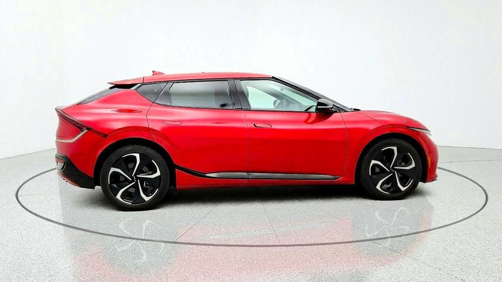 Used 2022 Kia EV6 GT-Line w/ GT-Line Suede Seat Package AWD/4WD image 4