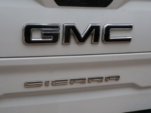 Used 2021 GMC Sierra 1500 SLT w/ SLT Premium Package image 24