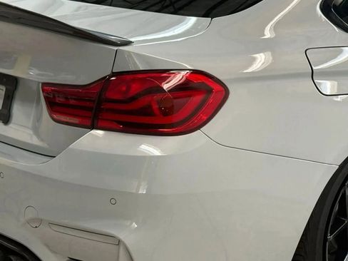 Used 2016 BMW M4 Coupe image 10
