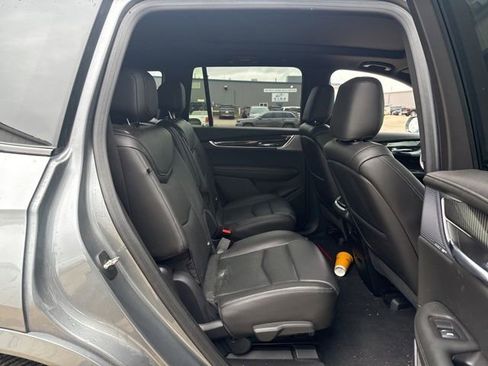 Used 2020 Cadillac XT6 Sport AWD/4WD image 12