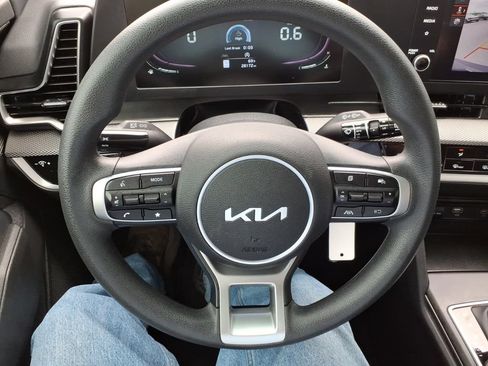 Used 2023 Kia Sportage LX FWD image 21