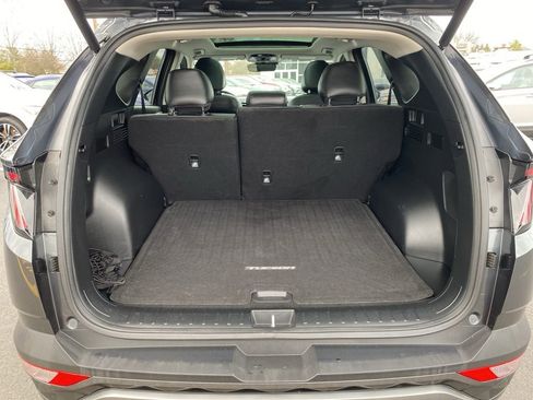 Used 2023 Hyundai Tucson Limited w/ Cargo Package image 16