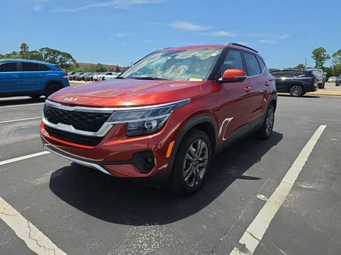 Used 2023 Kia Seltos S FWD image 5