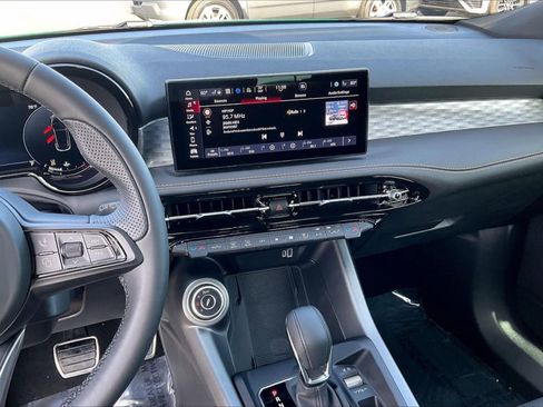 New 2025 Alfa Romeo Tonale Veloce w/ Premium Package image 7