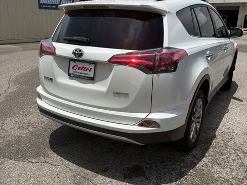 Used 2017 Toyota RAV4 Limited FWD image 5