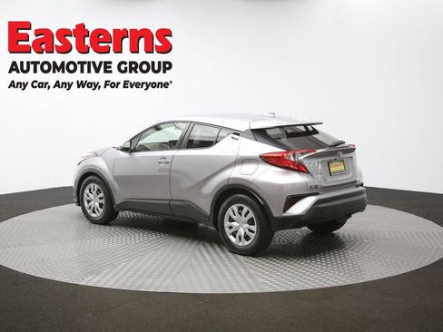 Used 2020 Toyota C-HR LE image 60
