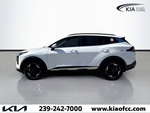 New 2026 Kia Sportage EX w/ EX Panorama Roof Package FWD image 3