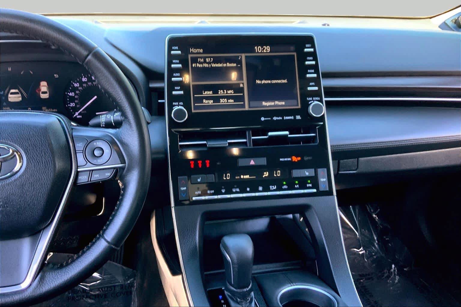 Used 2019 Toyota Avalon XLE w/ Moonroof Package FWD image 7