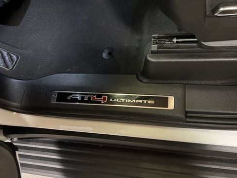 Used 2025 GMC Yukon XL AT4 Ultimate image 49