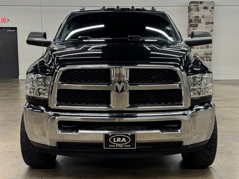 Used 2016 RAM 2500 Tradesman w/ Chrome Appearance Group AWD/4WD image 2