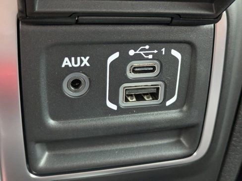 New 2025 Jeep Wrangler Unlimited Rubicon image 19