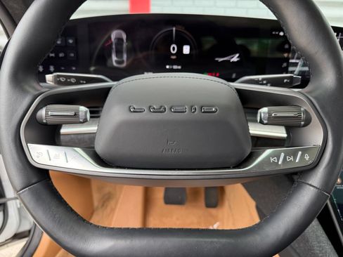 Used 2023 Lucid Air Touring AWD/4WD image 20