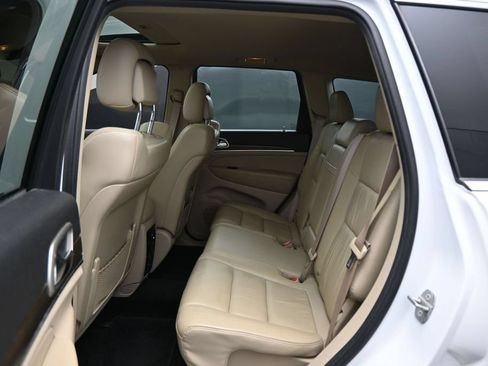 Used 2014 Jeep Grand Cherokee Limited AWD/4WD image 26